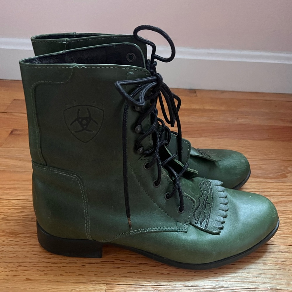 Green Ariat Lace Up Boots
